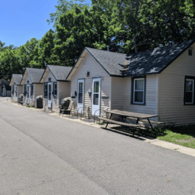 Hall Lake Cabins