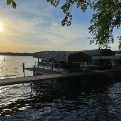 Hall Lake Cabins