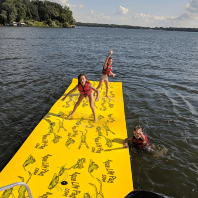 Hall Lake Cabins – Pontoon Rentals