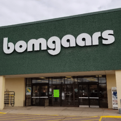 Outside view of Bomgaars in Fairmont Minnesota